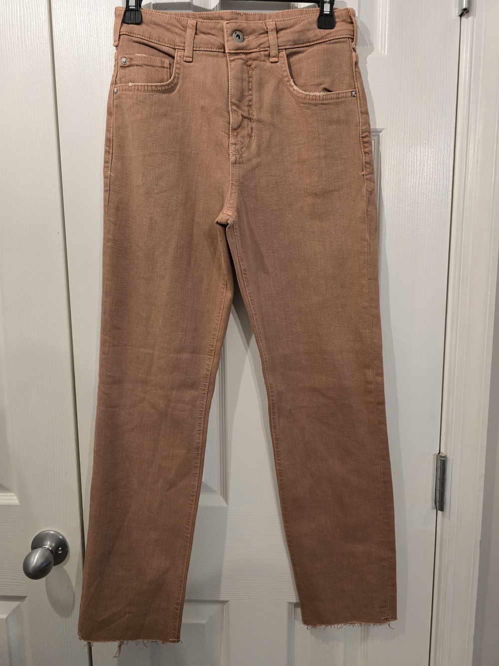 NWOT Pilcro Vintage Straight Pants w/Raw Hem  - 26